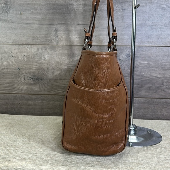 Coach F29898 Brown Leather Park Carrie Tote - Picture 3 of 11
